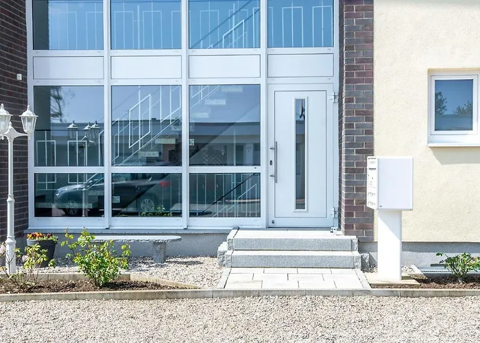 Haus Strandburg Seebriese * Dahme (Schleswig-Holstein)